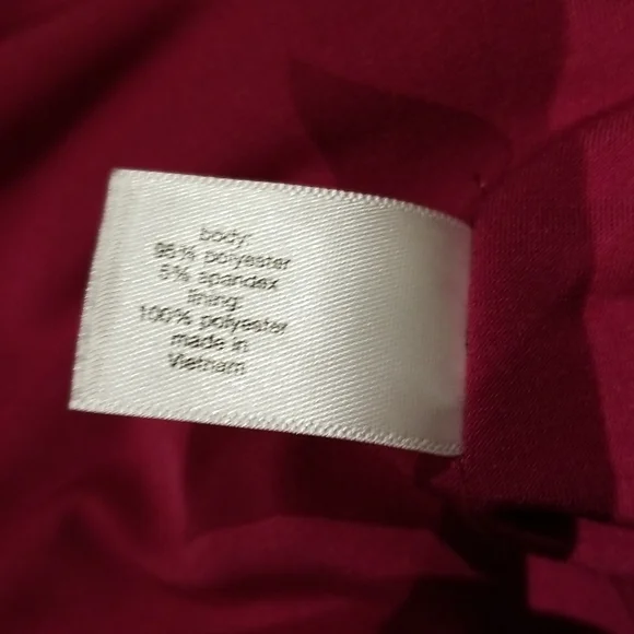 Lane Bryant burgundy sleeveless top sz 22/24 like new - Picture 4 of 5